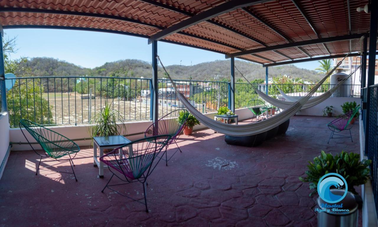 Hostal Azul Y Blanco Santa Cruz Huatulco Eksteriør billede