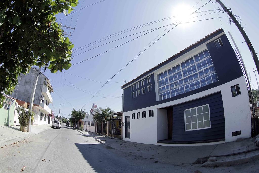 Hostal Azul Y Blanco Santa Cruz Huatulco Eksteriør billede