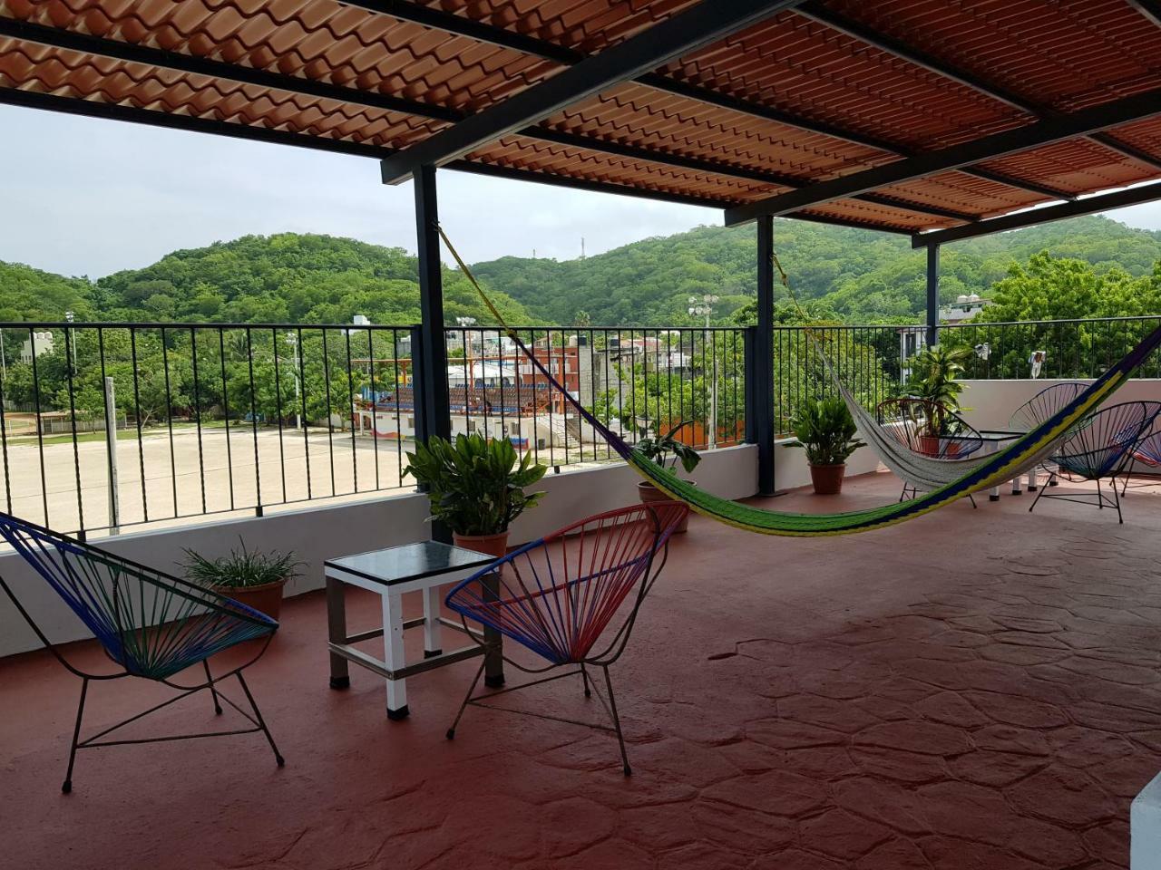 Hostal Azul Y Blanco Santa Cruz Huatulco Eksteriør billede